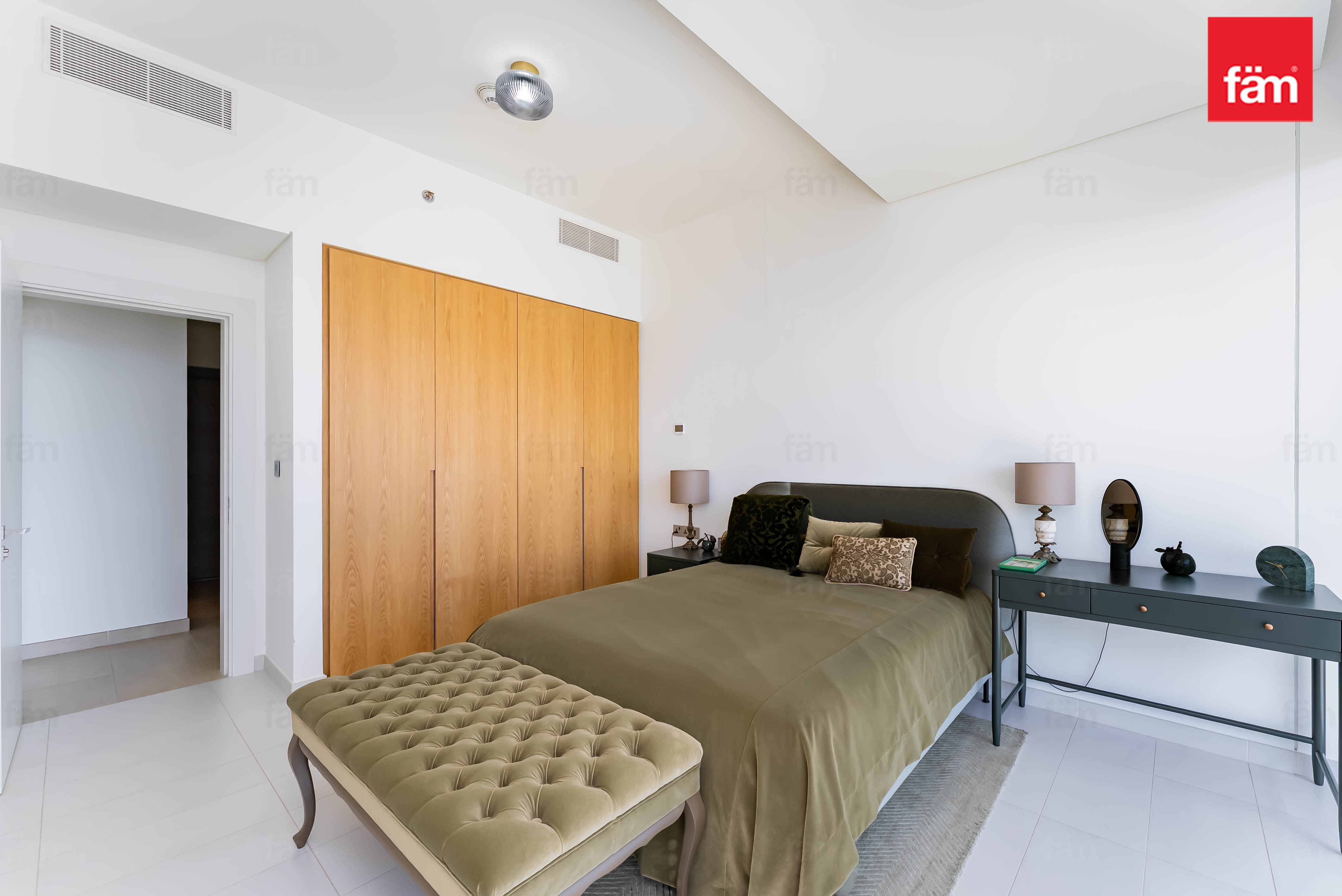 Luxury 2BR | VOR | Open Sea & Al Arab View-9
