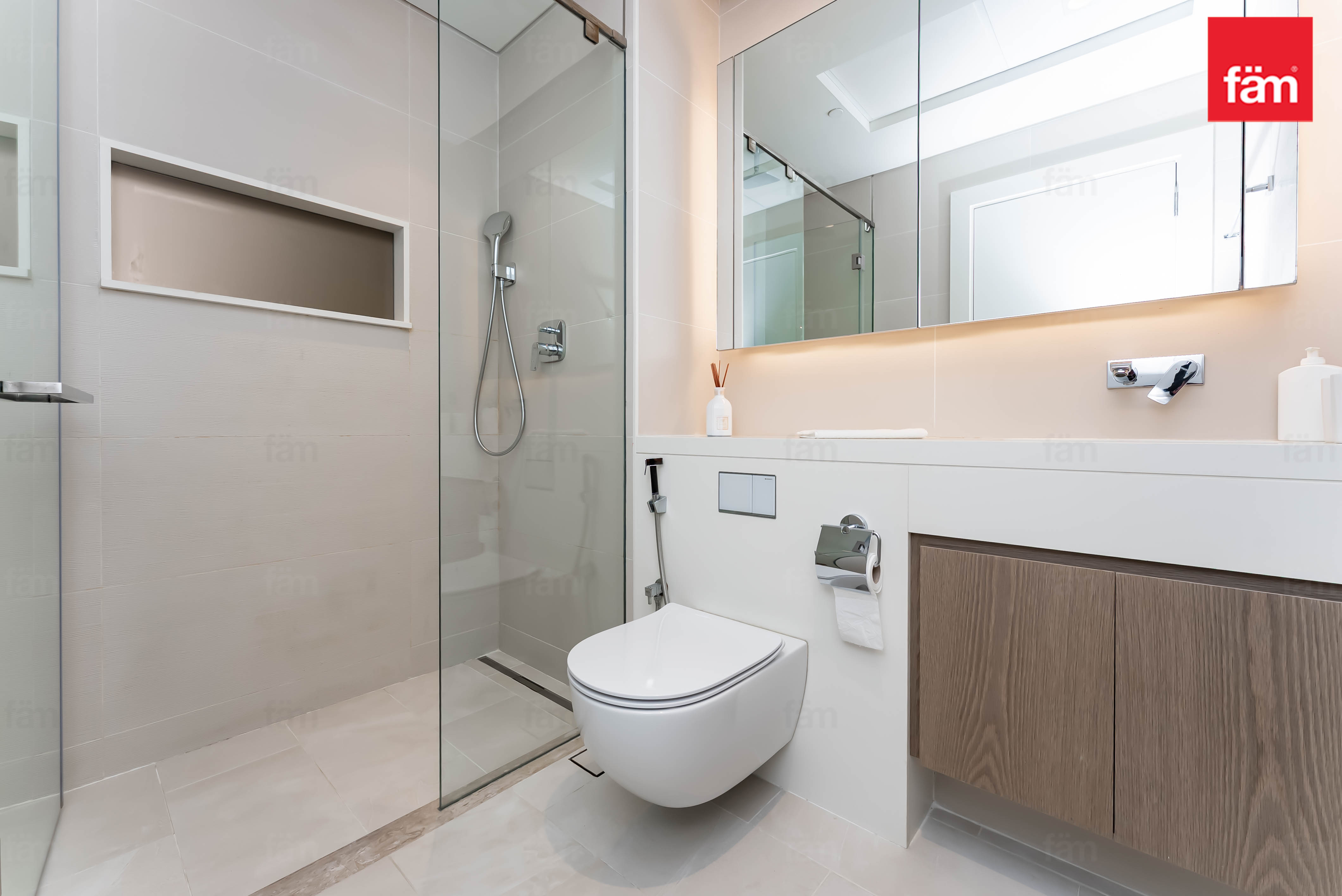 Luxury 2BR | VOR | Open Sea & Al Arab View-13