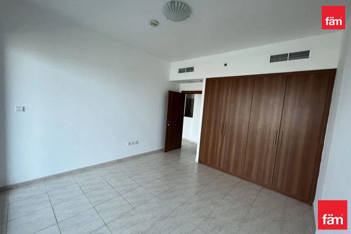 High floor 1br community view rented-7