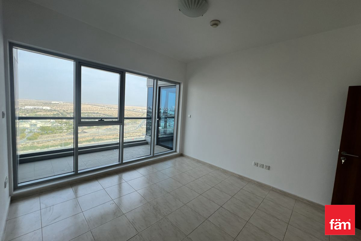 Price 374,000 AED 1 Bedroom Apartment for Sale in Skycourts Tower B