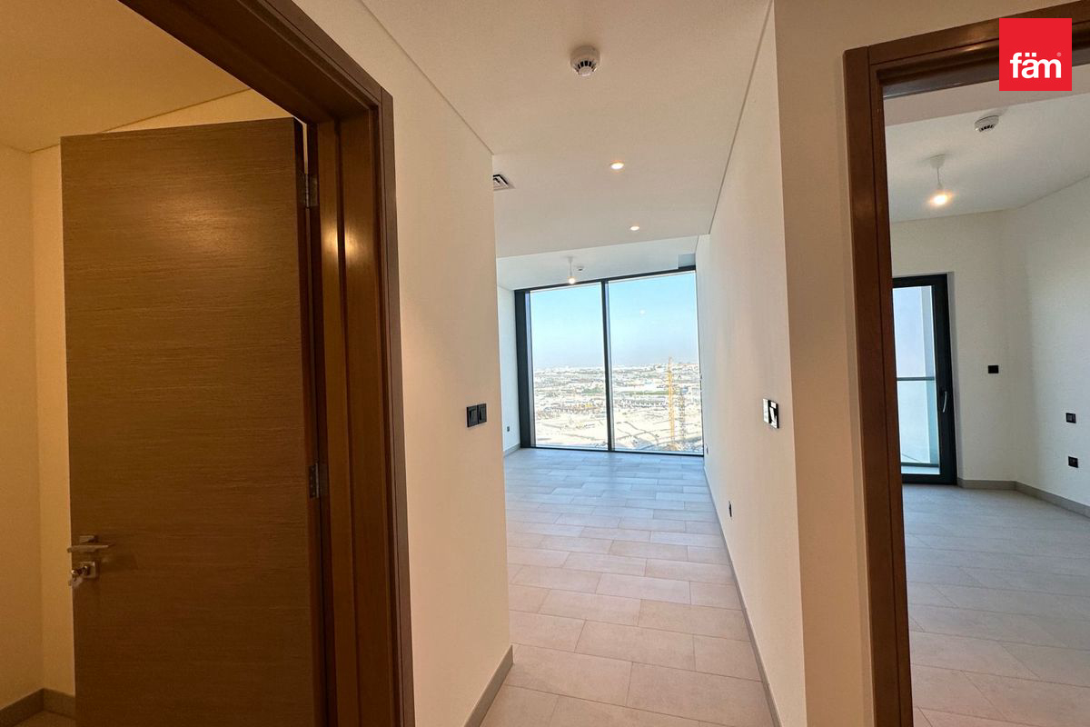 Unfurnished | Lagoon and Amenities View-6