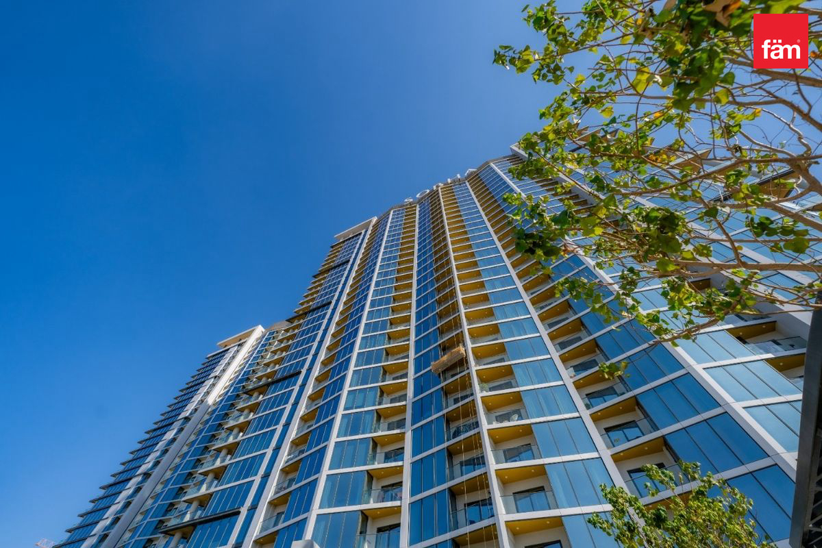 Semi Furnished | Prime Location | Resale-14