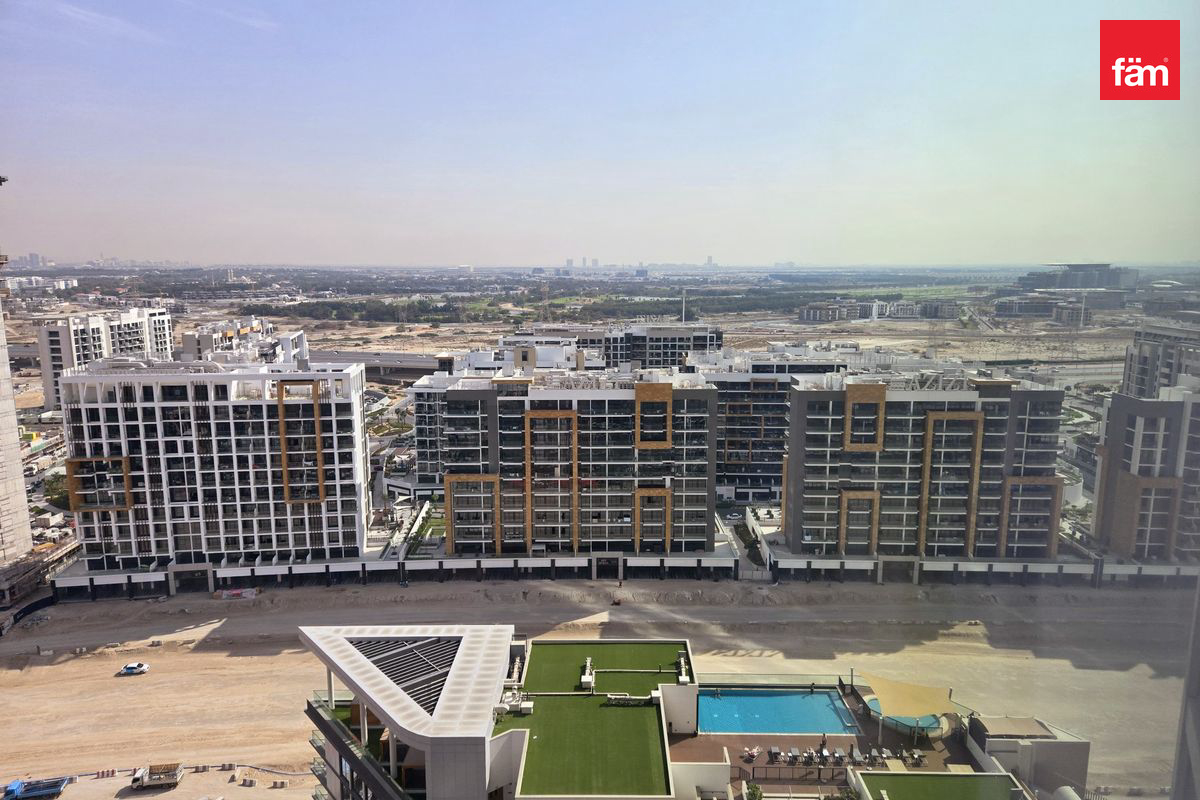 Lagoon View | High Floor | 1 Bed plus Study-13
