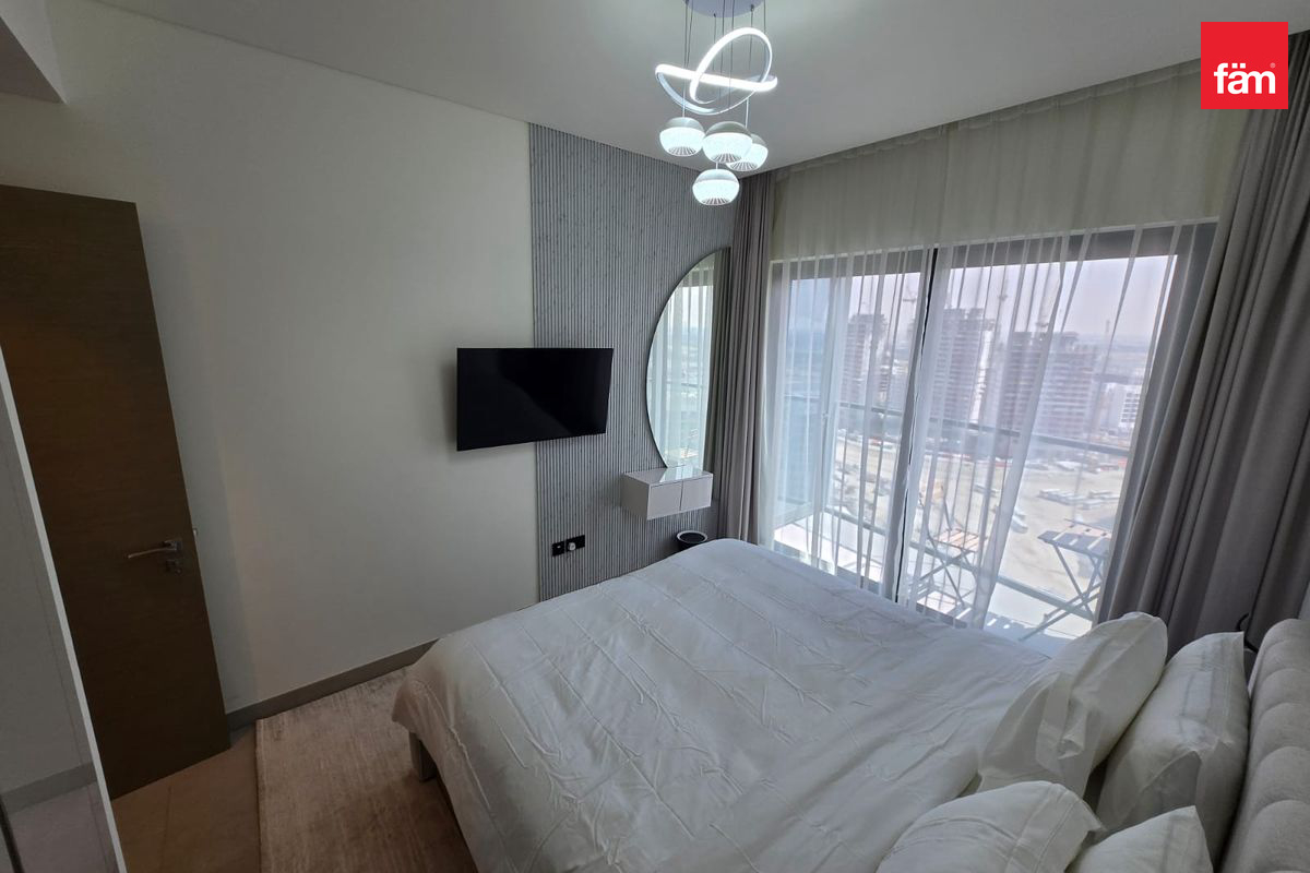 Lagoon View | High Floor | 1 Bed plus Study-7