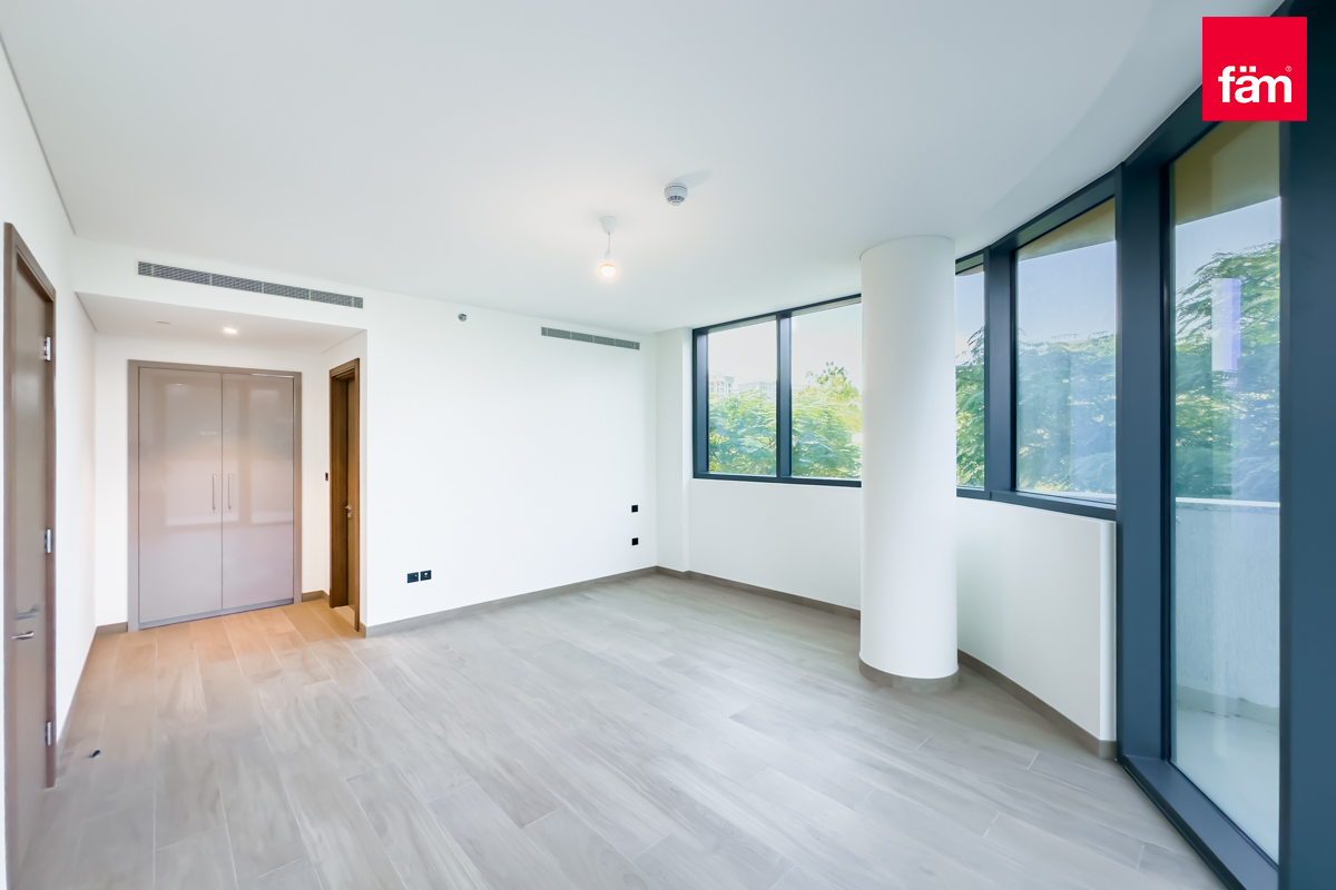 Park View | Privacy |Huge Terrace |Good Investment-8