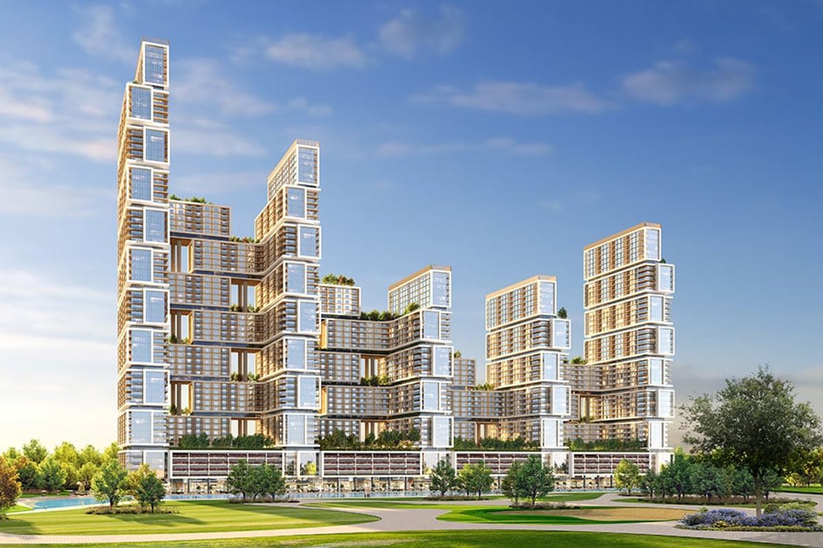 Luxury Living| Genuine Resale| Prime Location-9