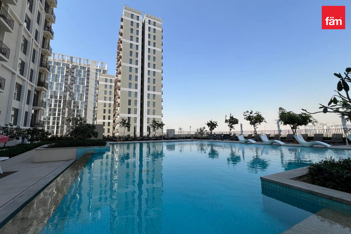 Pool view  | Vacant Unit | Good ROI-11
