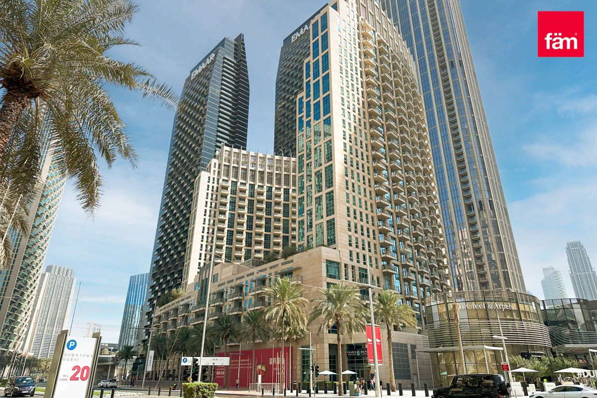 Furnished | Emaar | 2 Bathrooms | Closed Kitchen-10