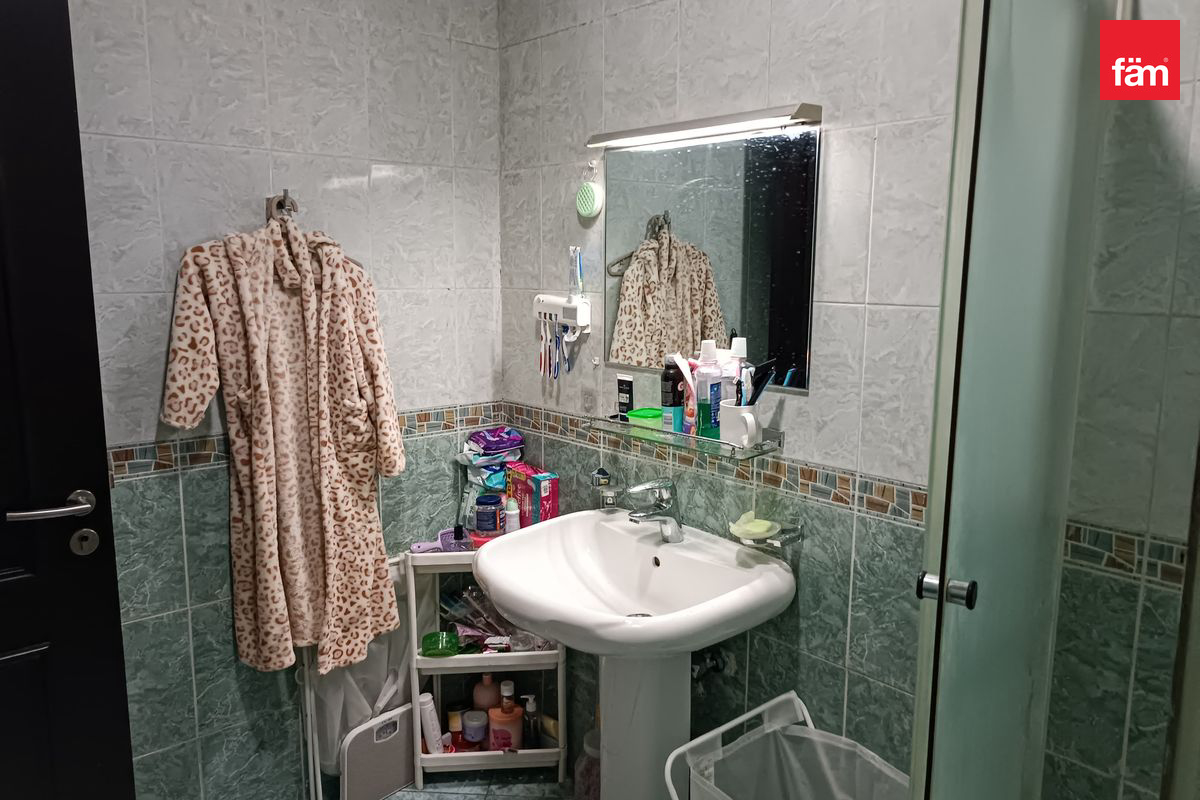 Near Metro Stadium | Free Hold | Spacious-13