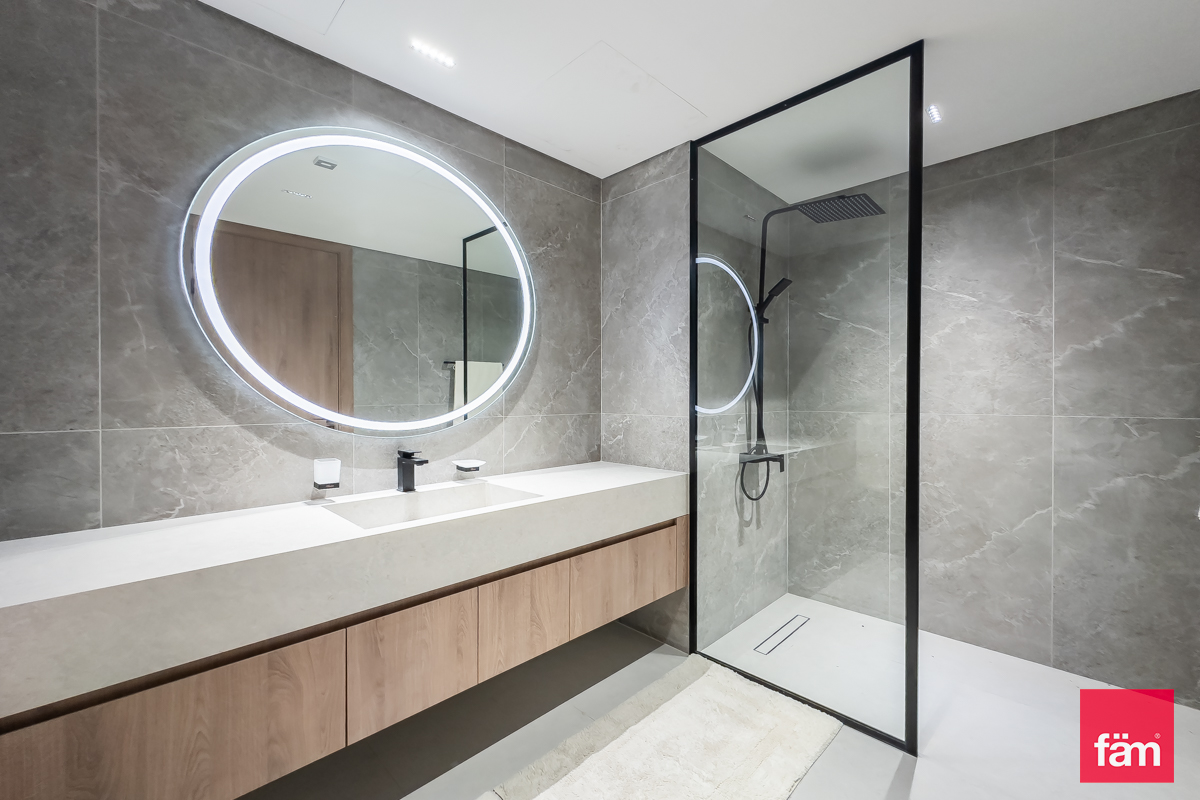 Burj Khalifa View | Post Handover PP | Brand New-16