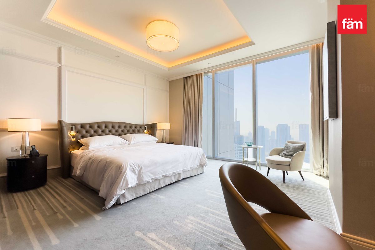 4 Bedroom Penthouse |  Direct Access to Dubai Mall-7