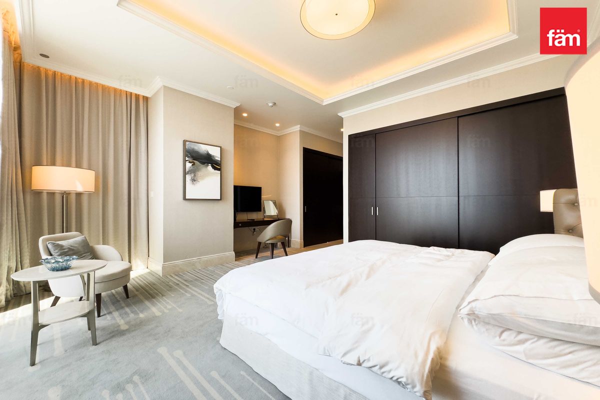 4 Bedroom Penthouse |  Direct Access to Dubai Mall-6