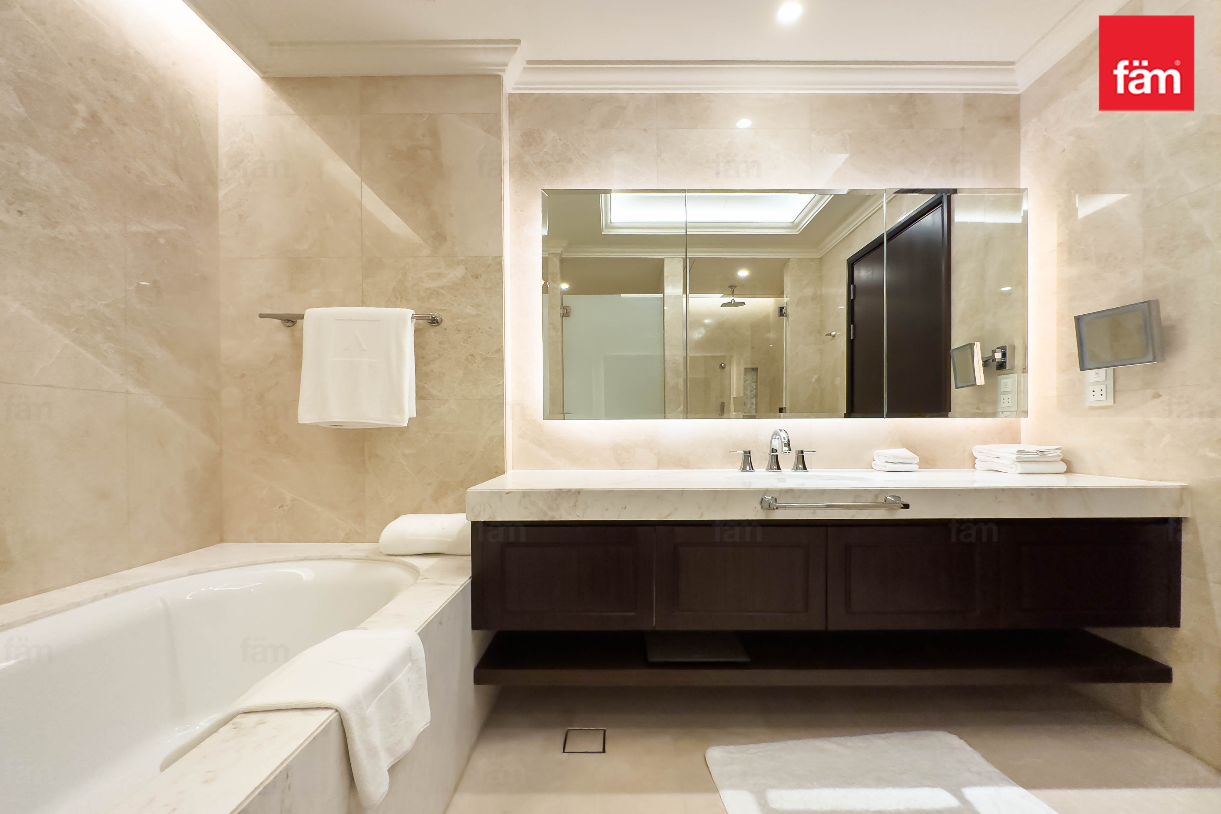 4 Bedroom Penthouse |  Direct Access to Dubai Mall-27
