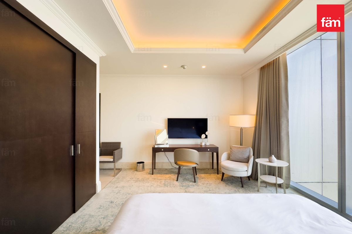 4 Bedroom Penthouse |  Direct Access to Dubai Mall-26