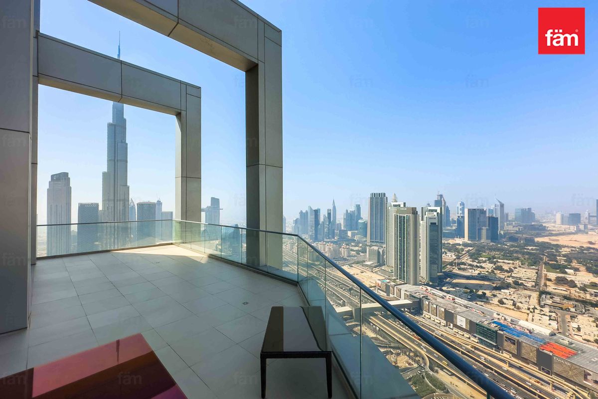 4 Bedroom Penthouse |  Direct Access to Dubai Mall-29