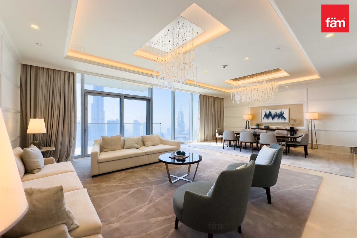4 Bedroom Penthouse |  Direct Access to Dubai Mall-28
