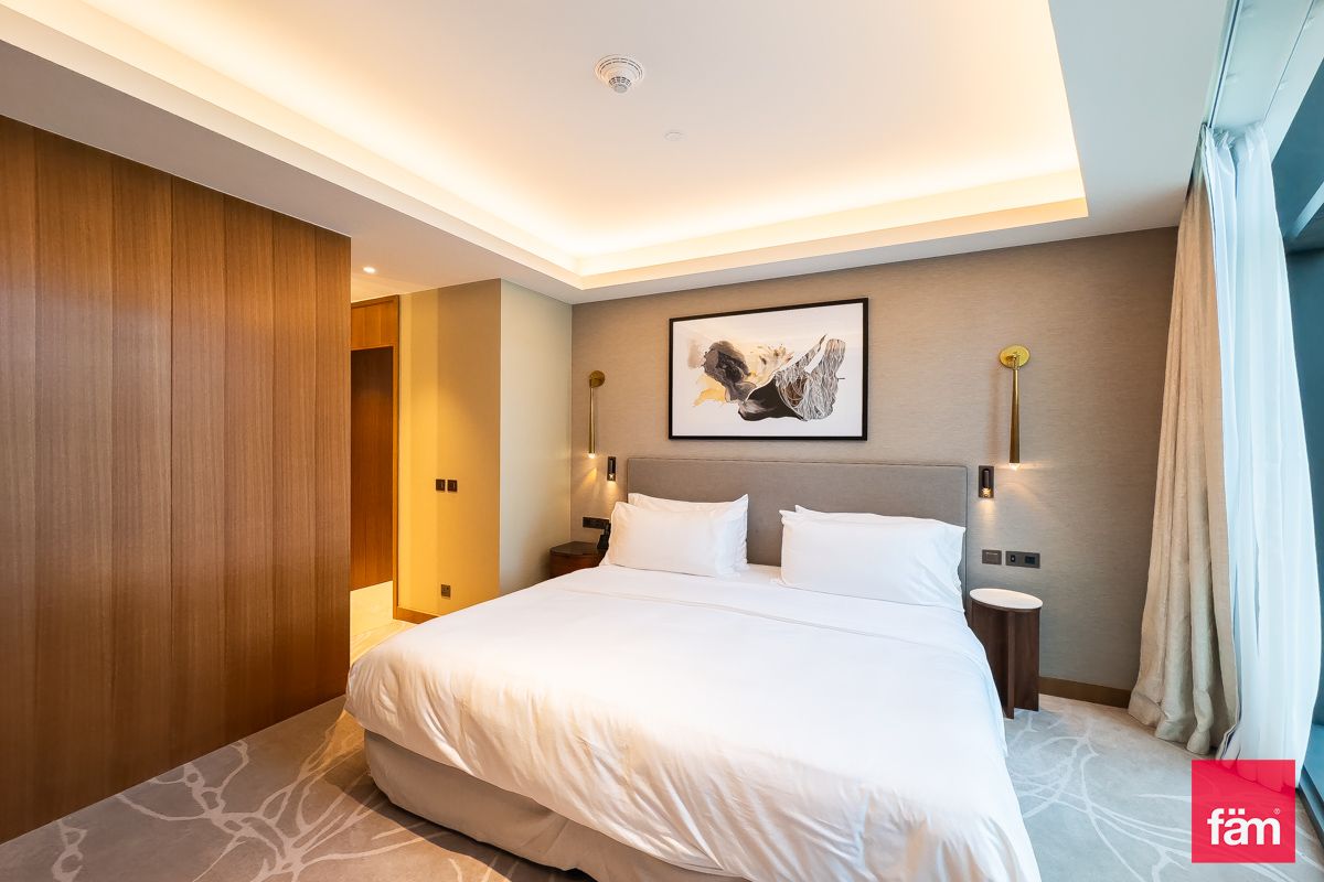 Vacant Furnished Unit with Terrace in Prime Area-9