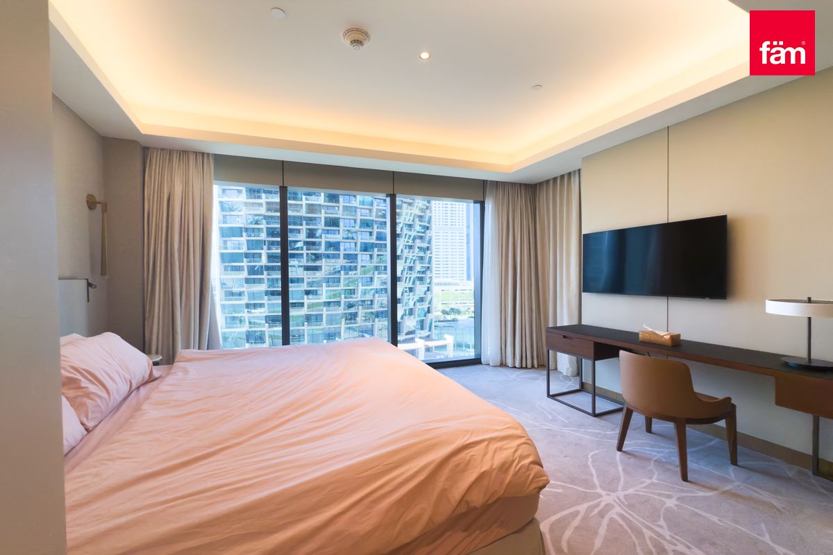FULLY FURNISHED 1BR | FULL BOULEVARD VIEW-6