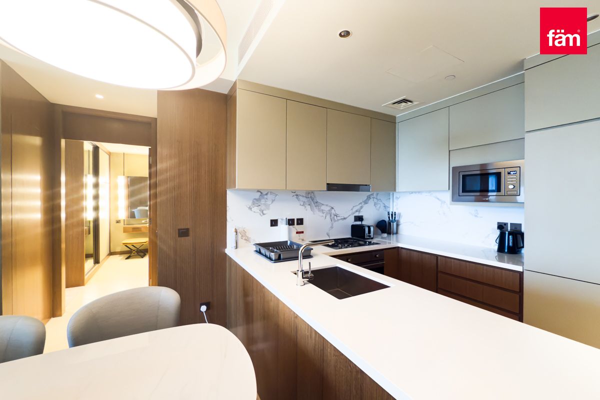 FULLY FURNISHED 1BR | FULL BOULEVARD VIEW-10
