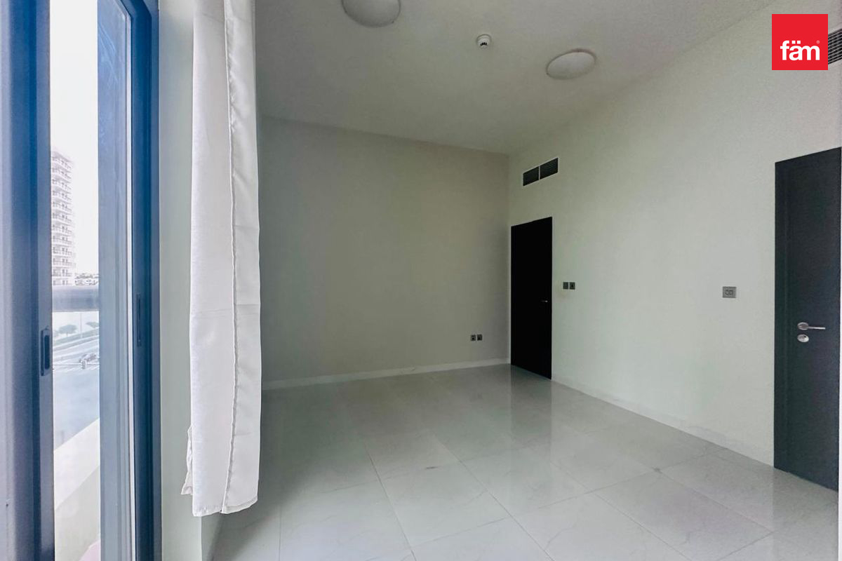 Walking distance to Metro | VASTU | Spacious-6