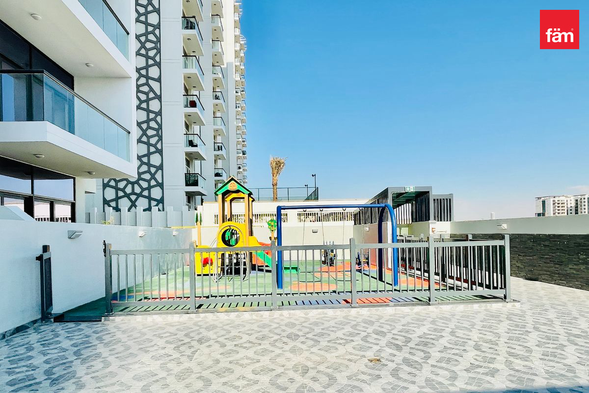 Walking Distance to Metro | VASTU | Corner Unit-10