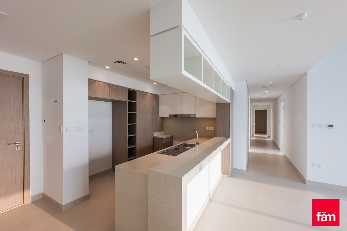 High Floor/ Khalifa View/ Spacious Unit-12