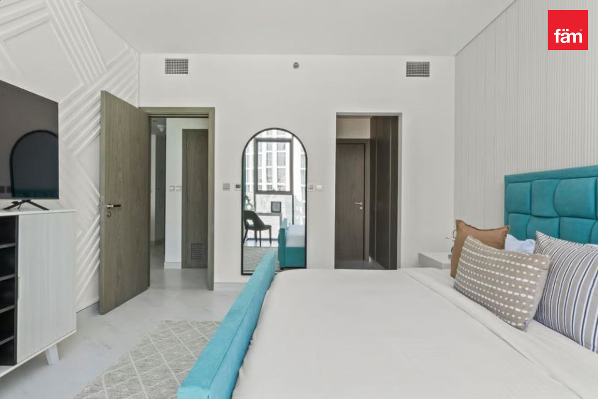Great for investment High ROI Selling furnished-10