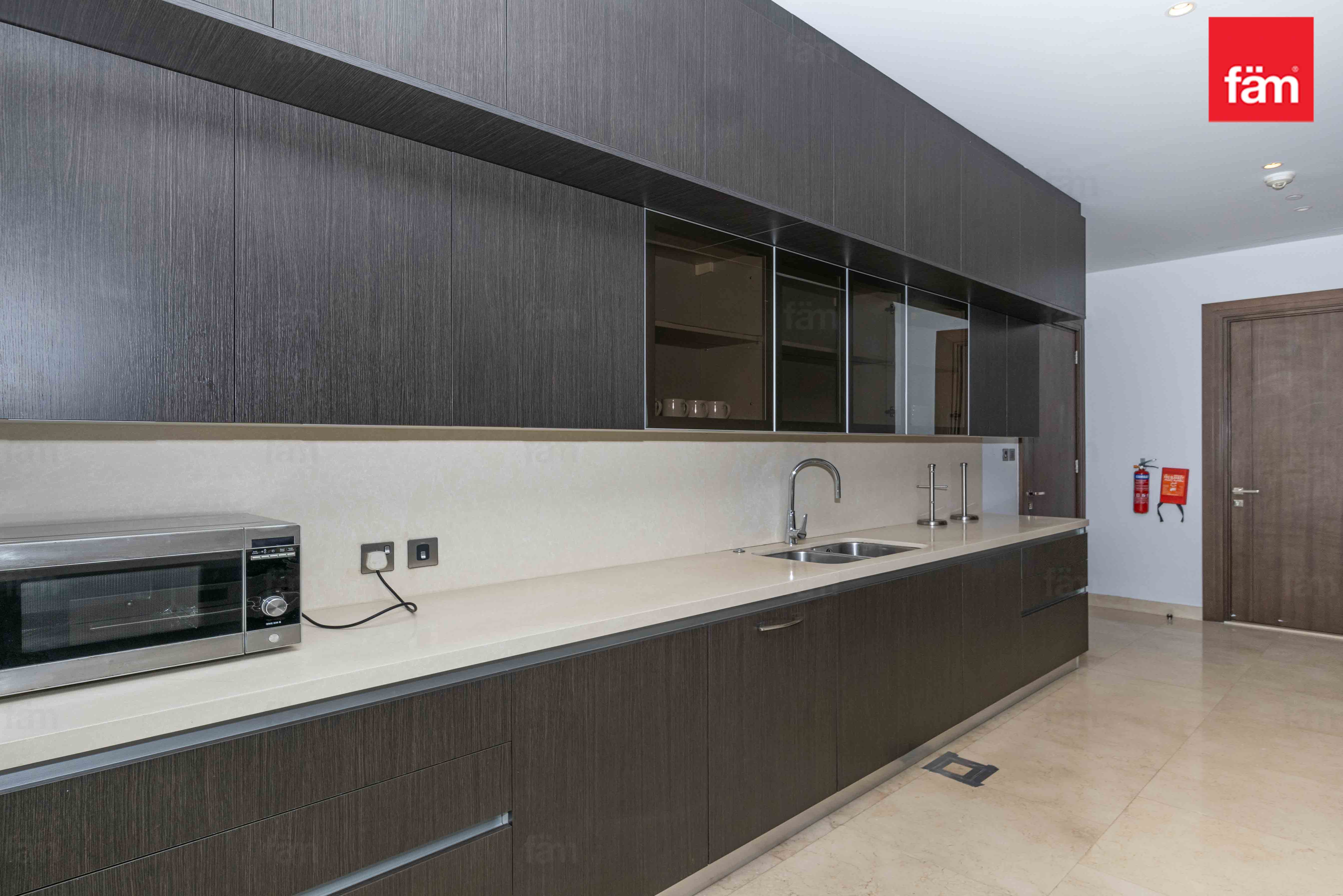 6-Month Rental Option / Luxury Living / Vacant-7