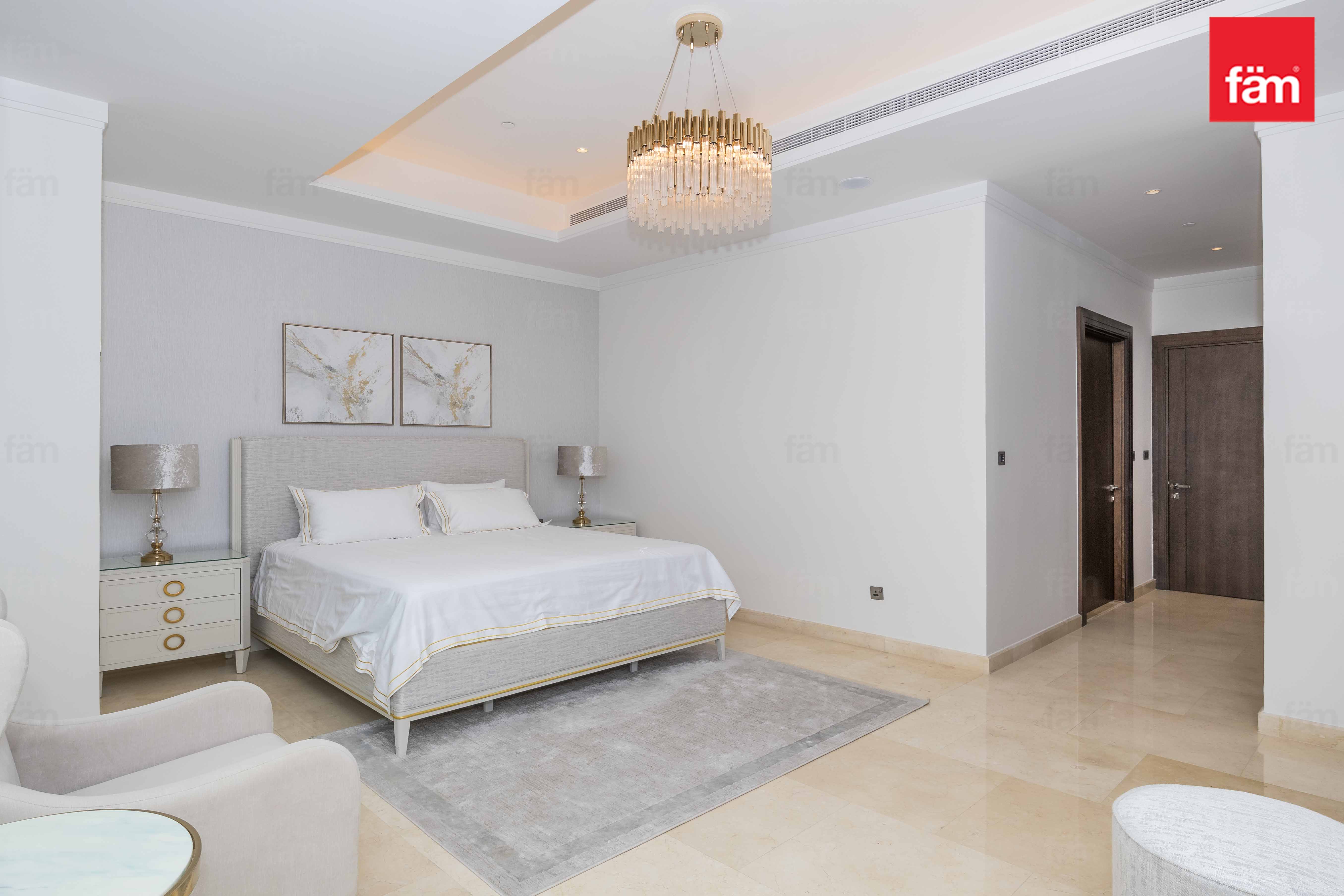 6-Month Rental Option / Luxury Living / Vacant-15