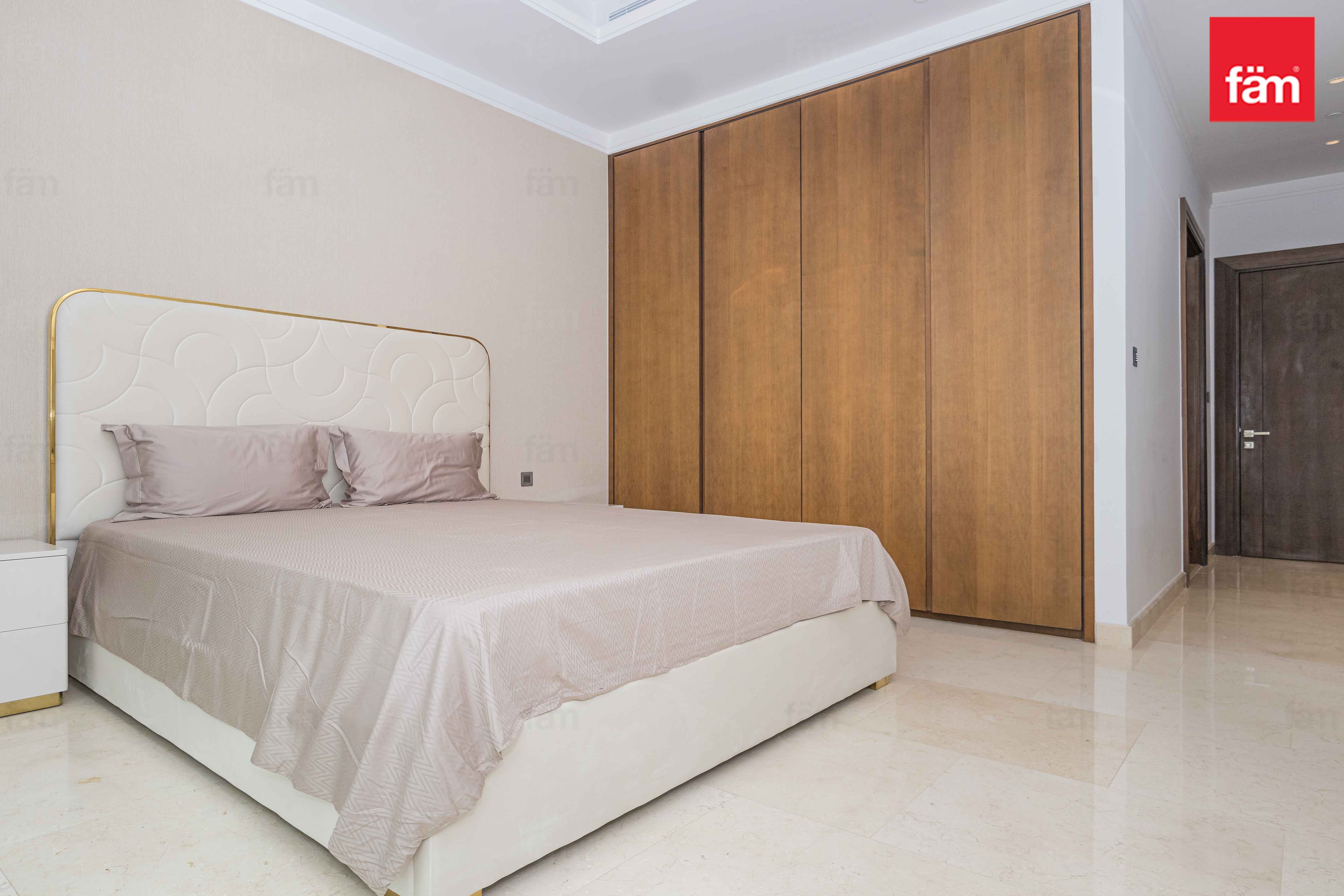6-Month Rental Option / Luxury Living / Vacant-14