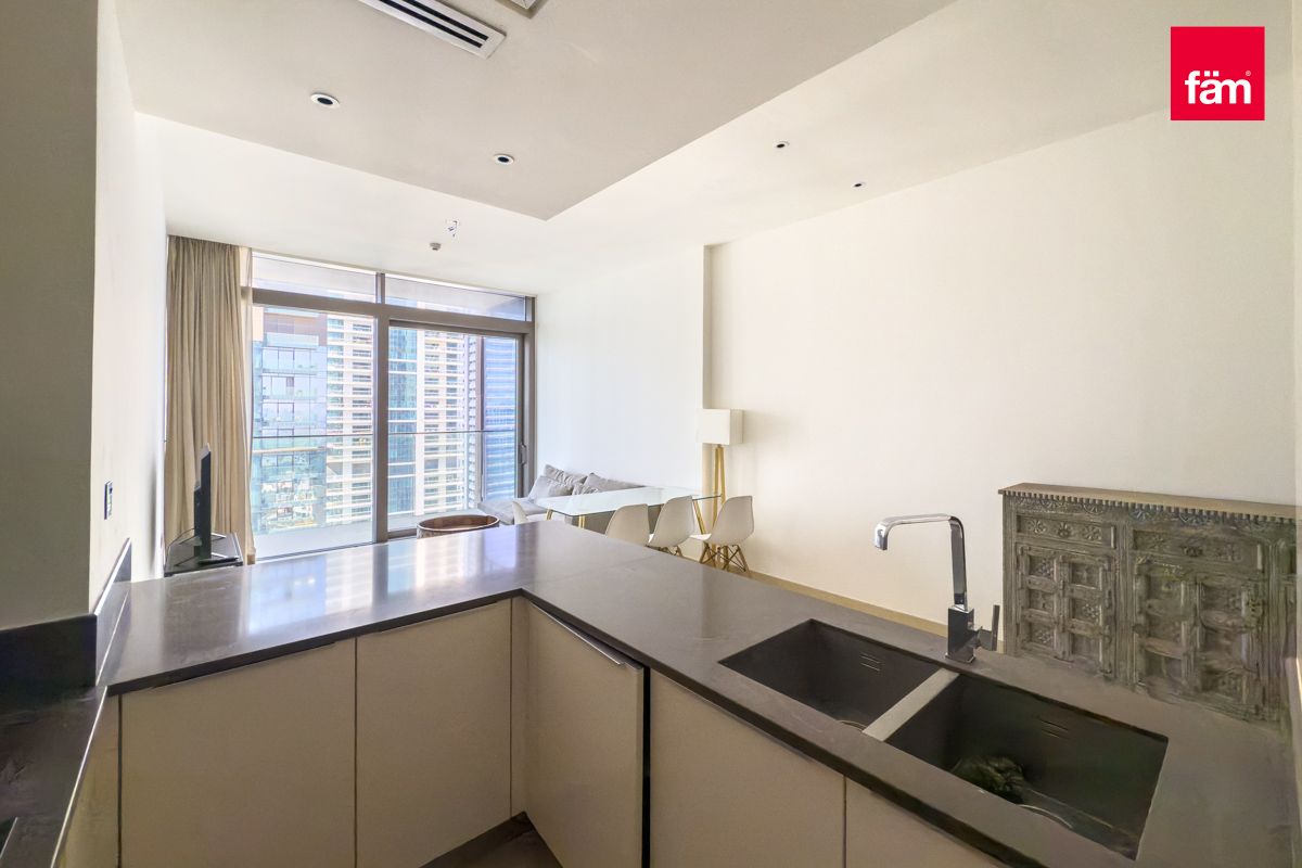 Prestigious Building  | High Floor | Large Balcony-11