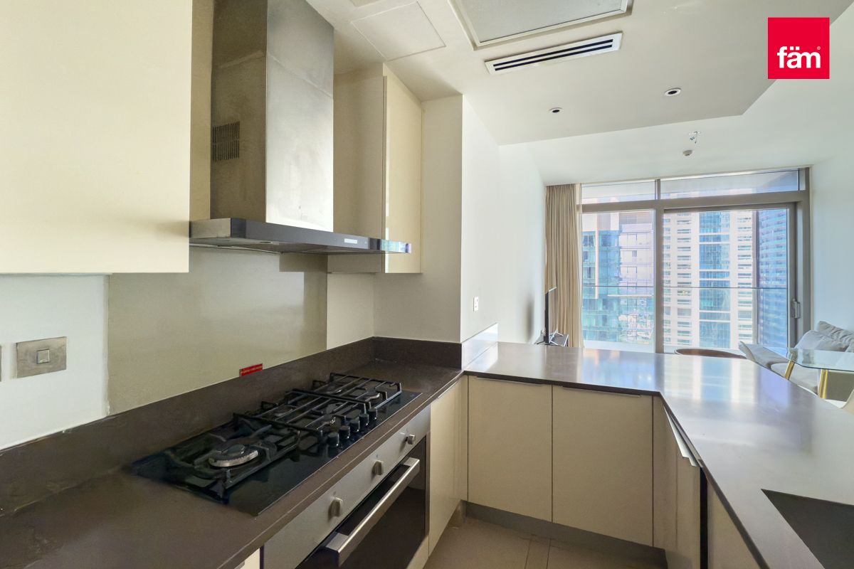 Prestigious Building  | High Floor | Large Balcony-13