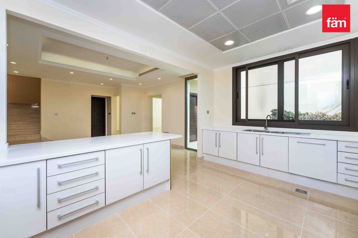 4 bedroom Villa for sale in The Sustainable City.-6