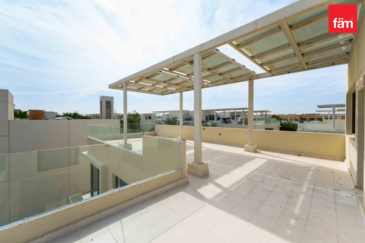 4 bedroom Villa for sale in The Sustainable City.-23