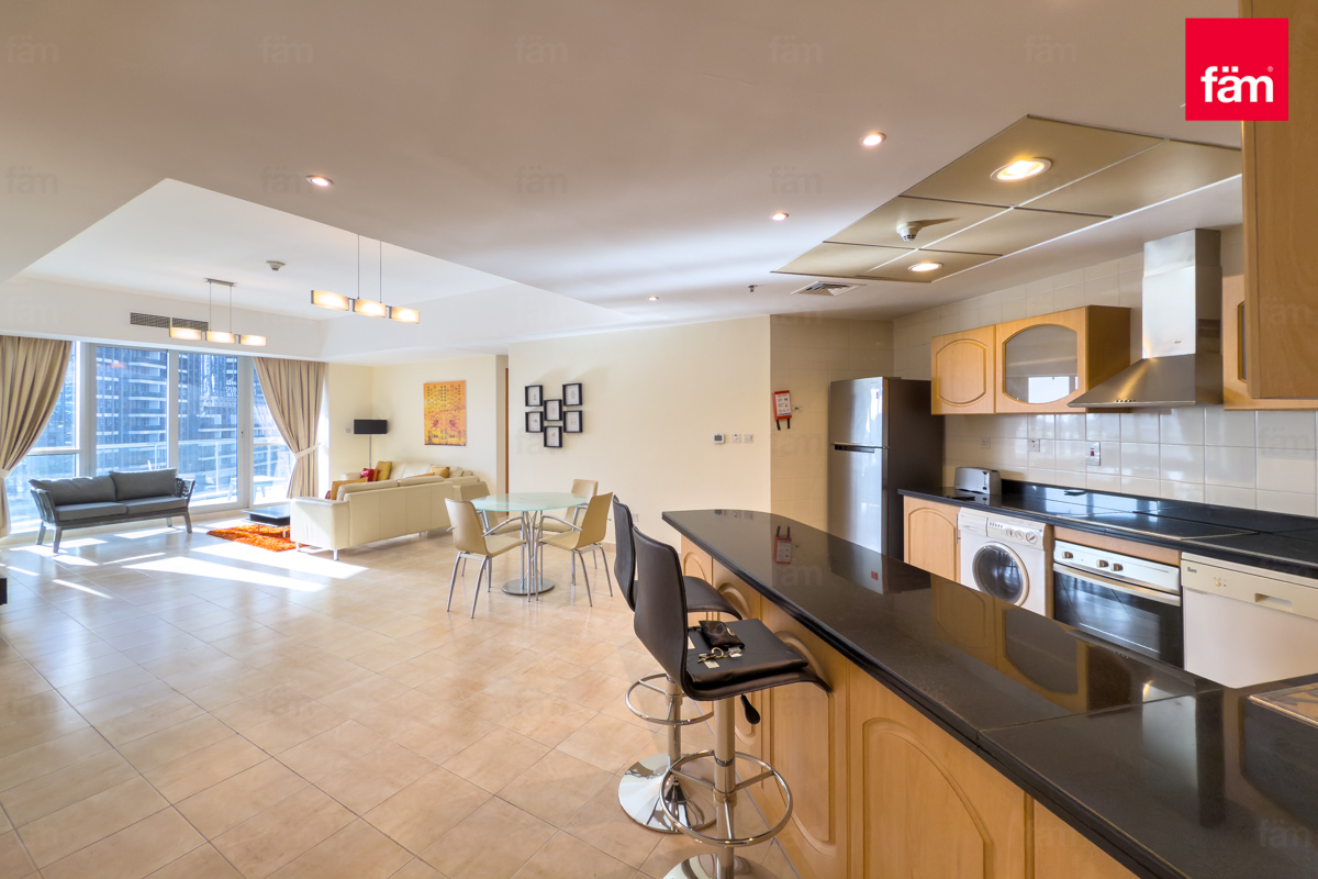 Fully Furnished | Spacious Living Room | Mid Floor-11