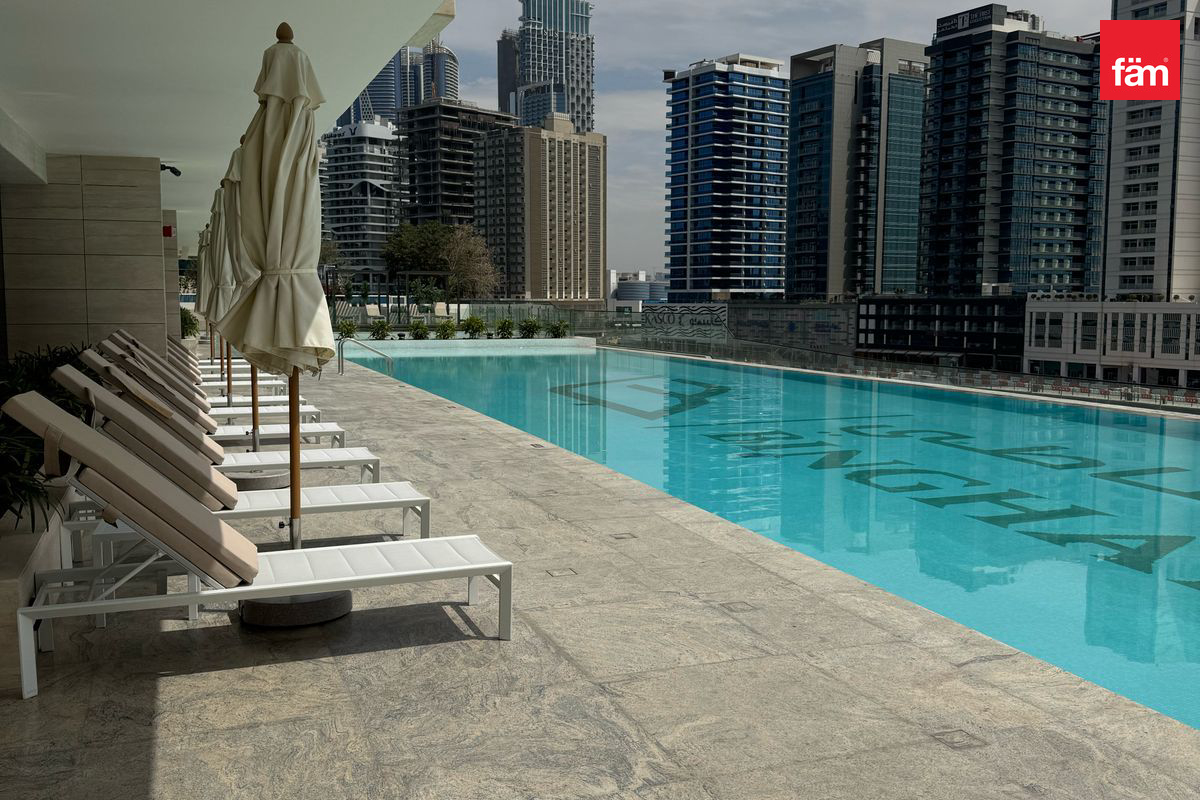 High Floor | Multiple Units | Prime Location-24