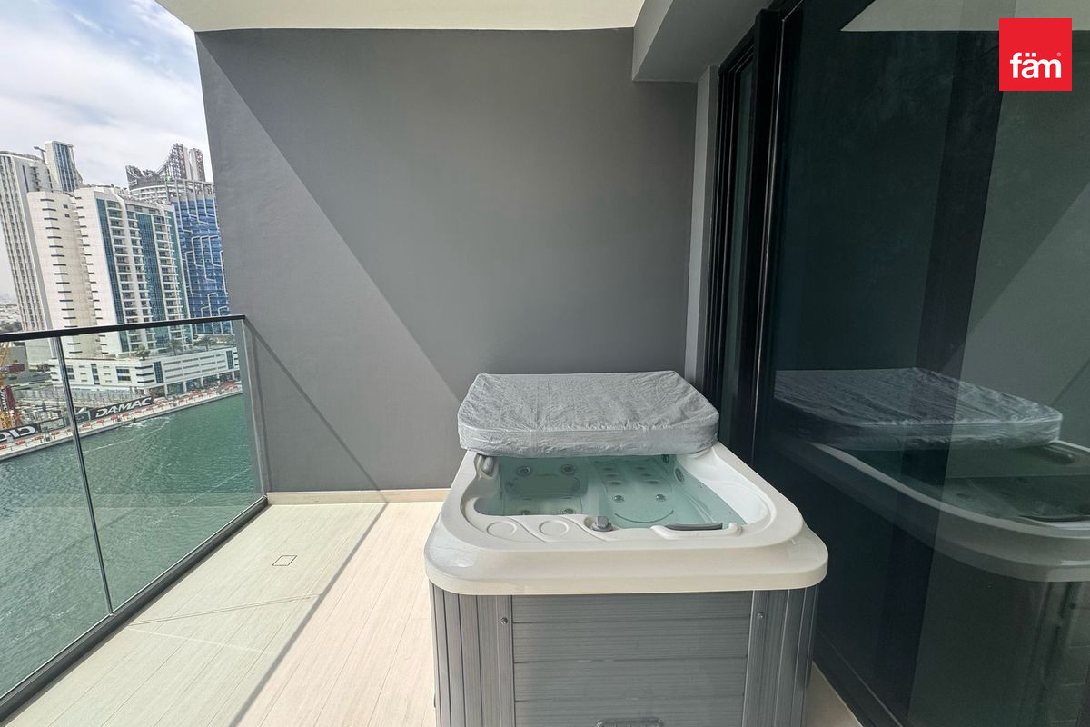 High Floor | Multiple Units | Prime Location-9