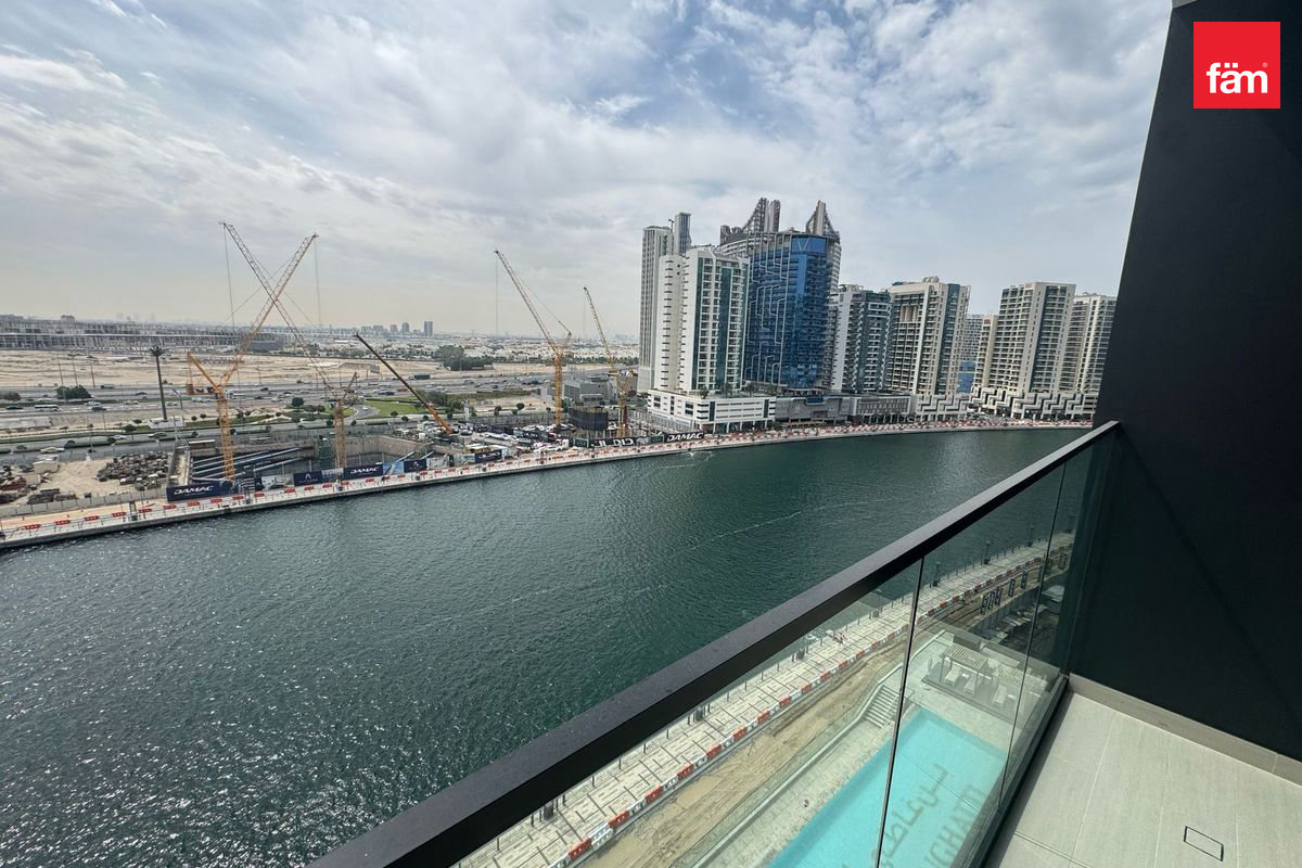 High Floor | Multiple Units | Prime Location-8