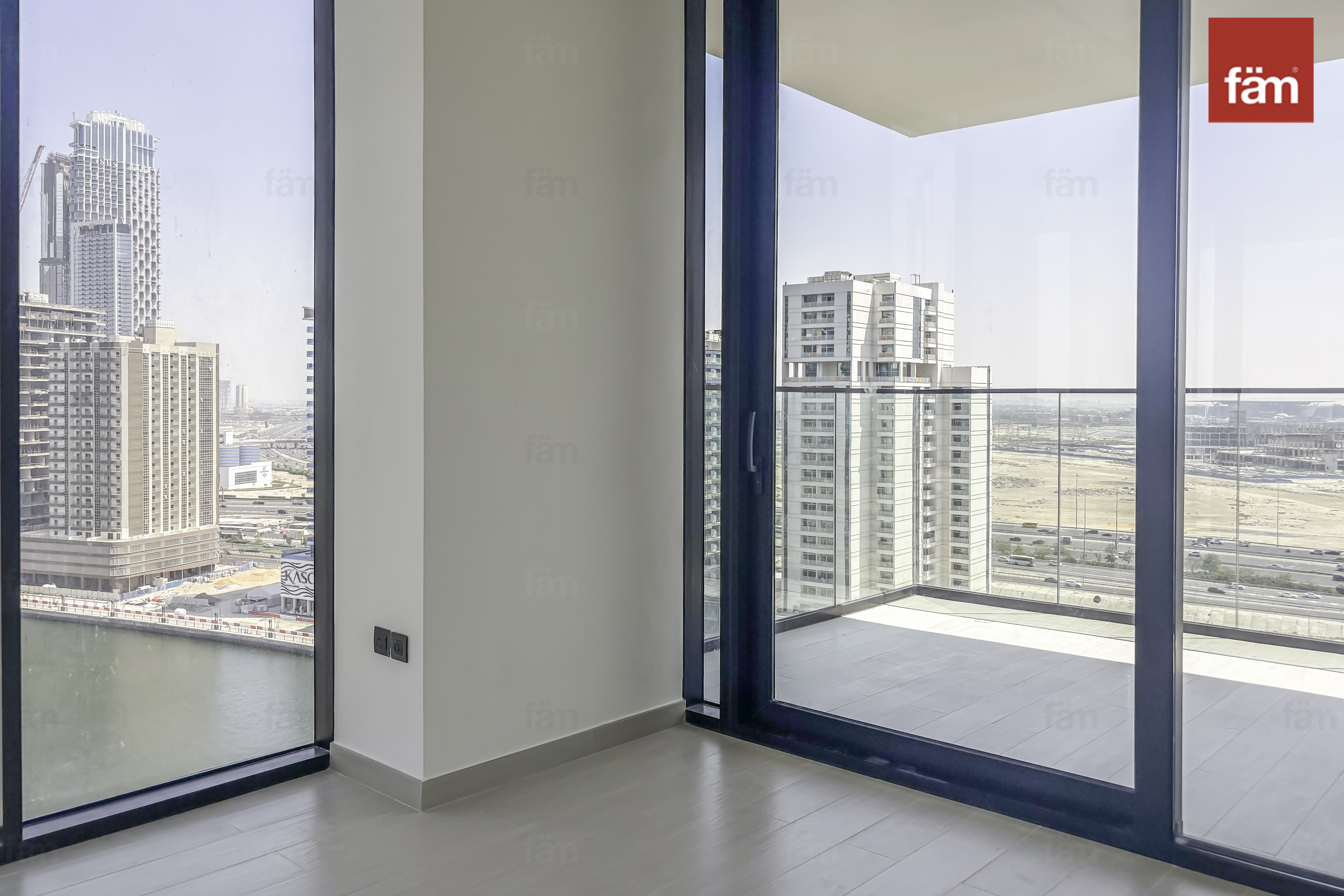 Multiple Options | Luxurious | High Floor | Vacant-10
