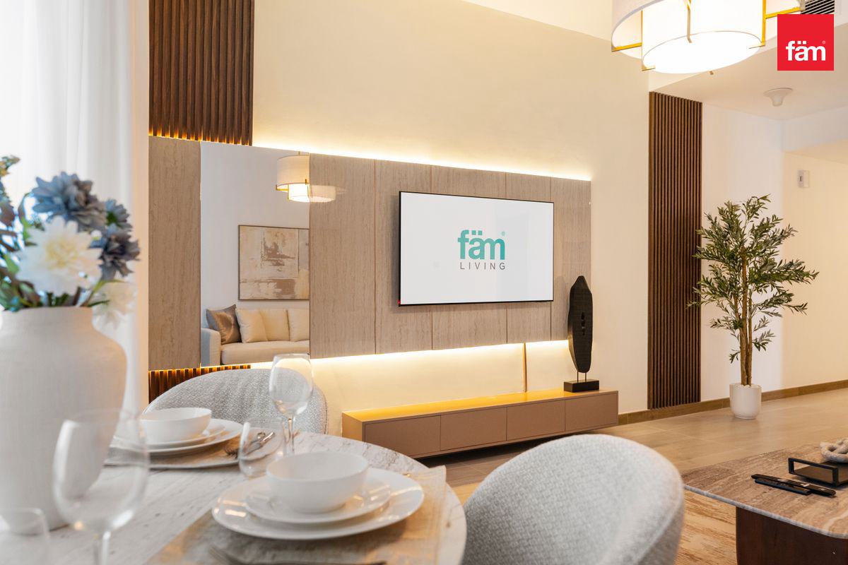 Scenic Burj and Canal View, with 6yr Payment plan-6