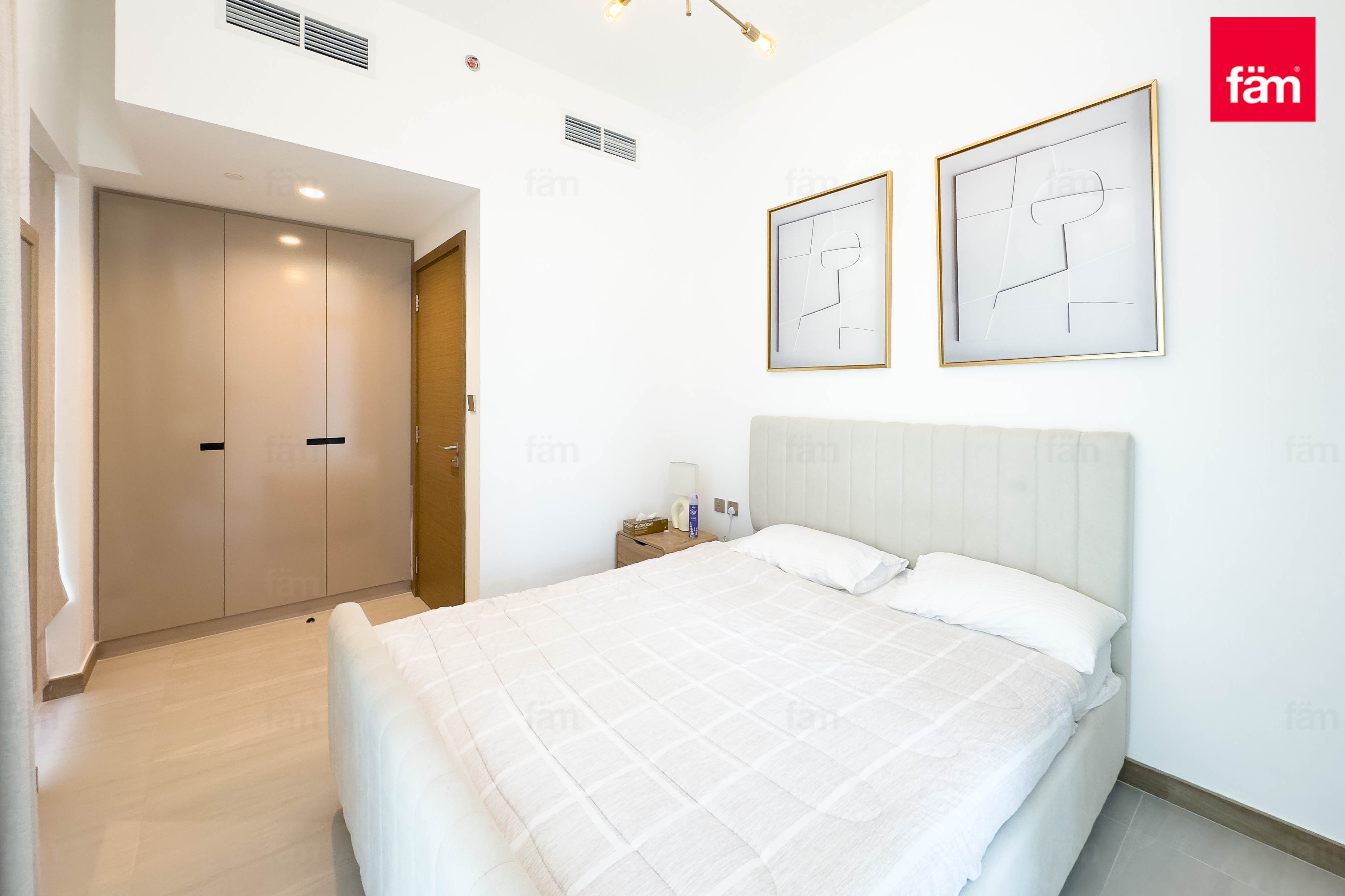 FULLY FURNISHED | SPACIOUS | TENANTED | HIGH ROI-8