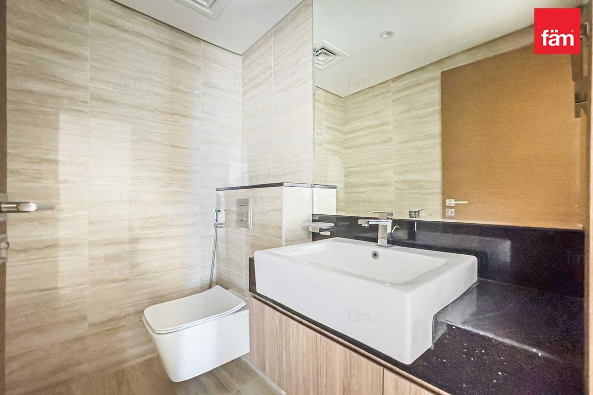 High Return | Upscale Living | Spacious Layout-15