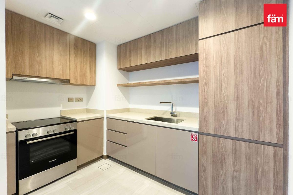 Fully Furnished | Payment Plan | Ready | Brand New-7