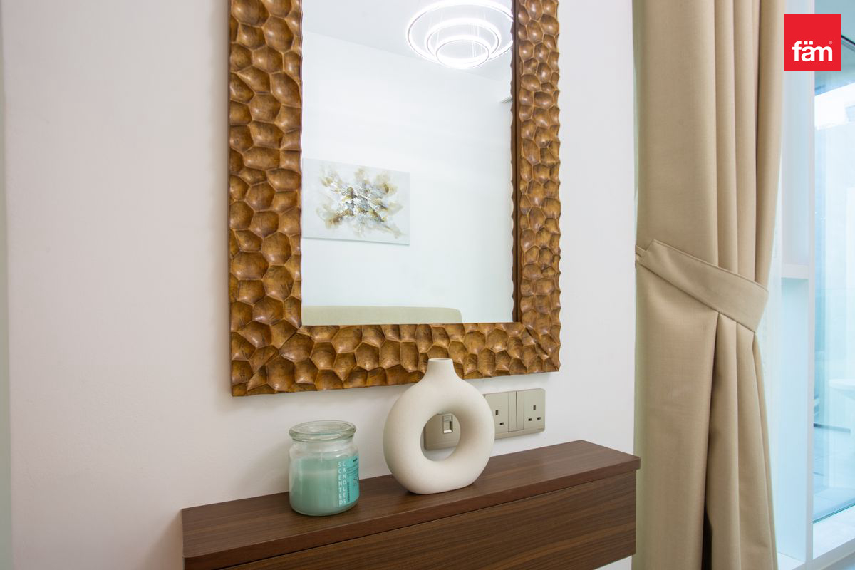 Elegantly furnished | with PHPP | Canal, Pool View-19