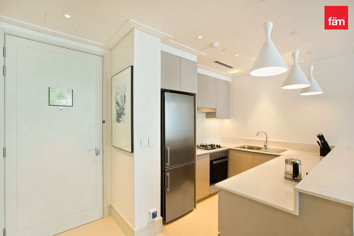 Fully Upgraded | Available Now | High Floors-10