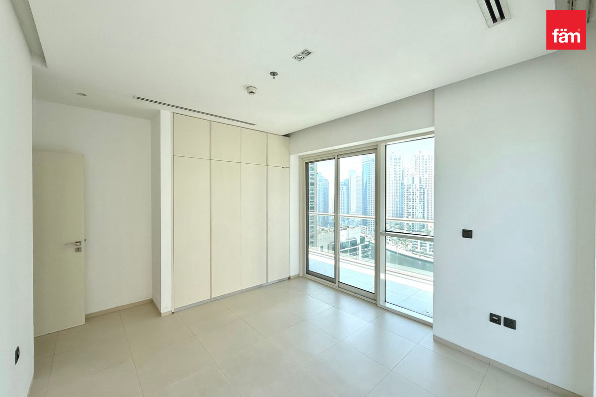 Modern 2BR High Floor in West Avenue, Marina View-6