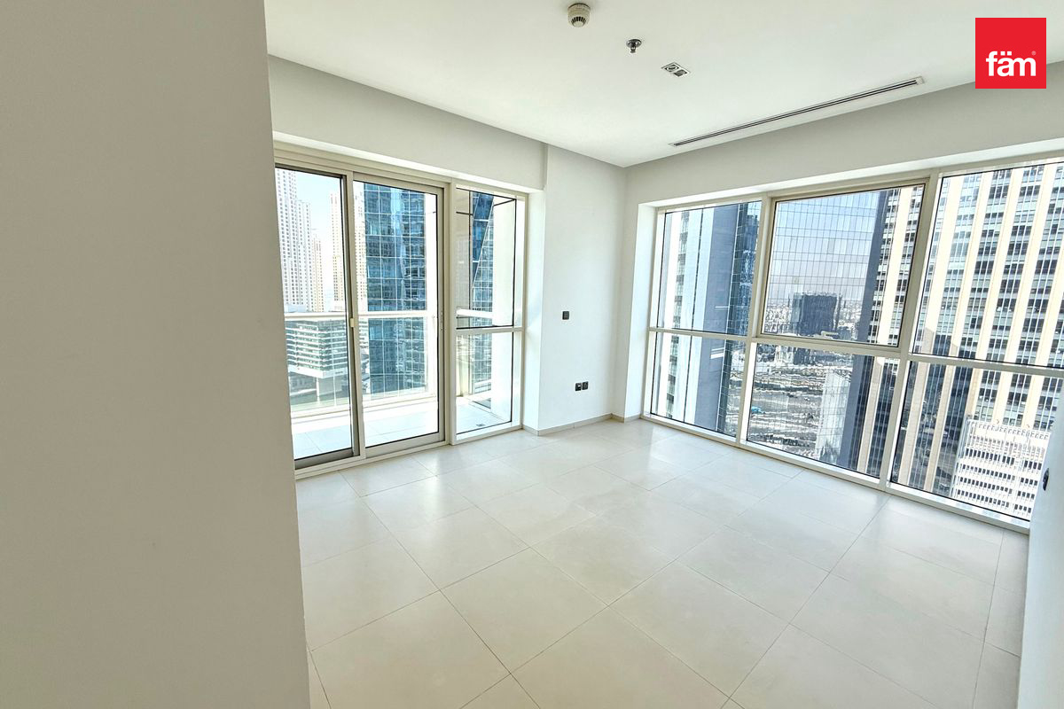 Modern 2BR High Floor in West Avenue, Marina View-17