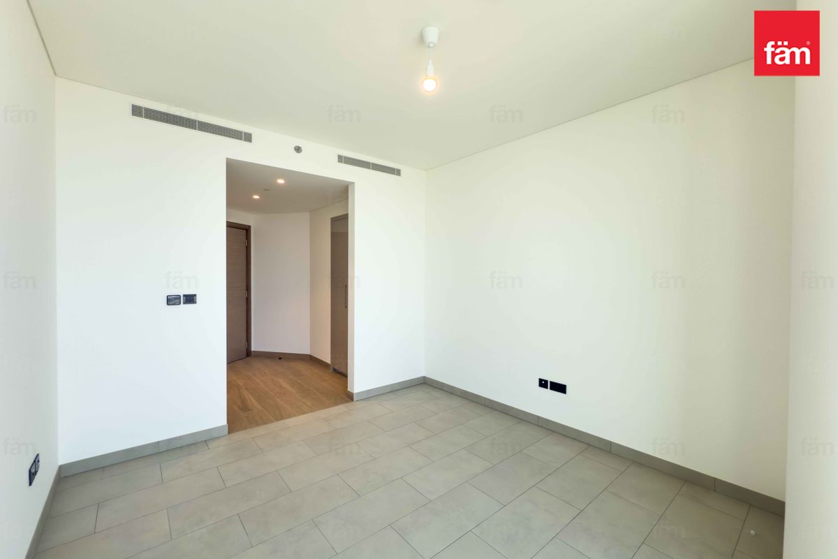 ▪️Brand New▪️ High Floor ▪️Vacant▪️ +Maids-19