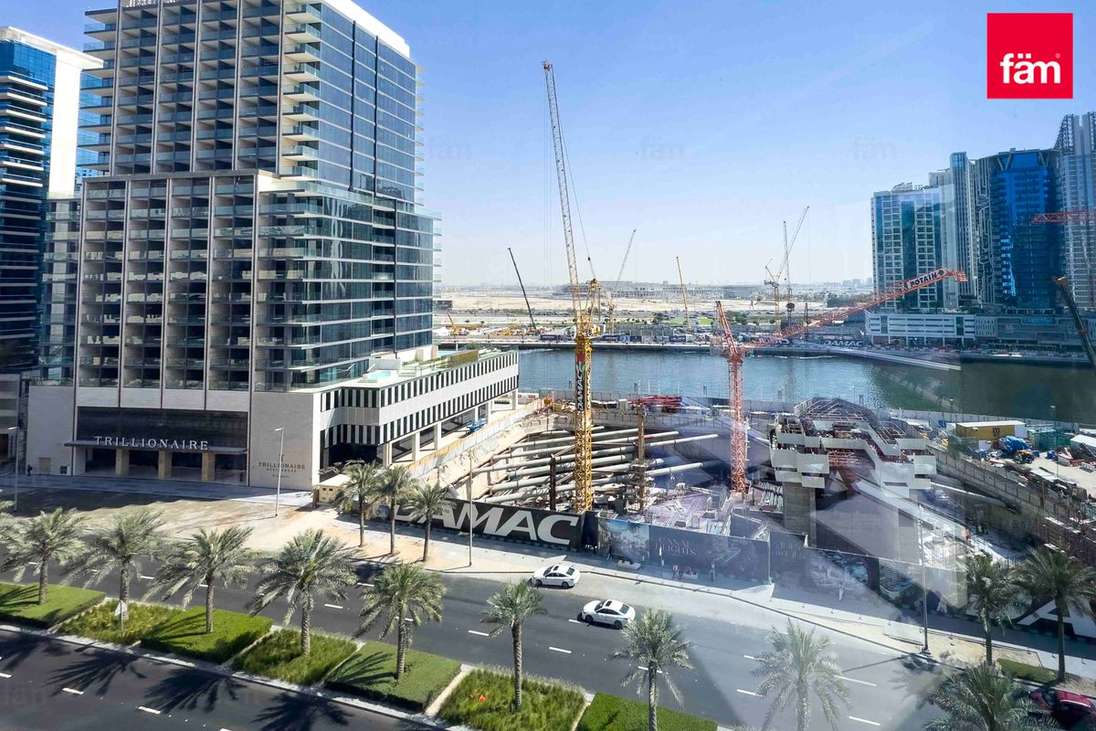 Fully Fitted | Good Layout | 35 Parkings-20