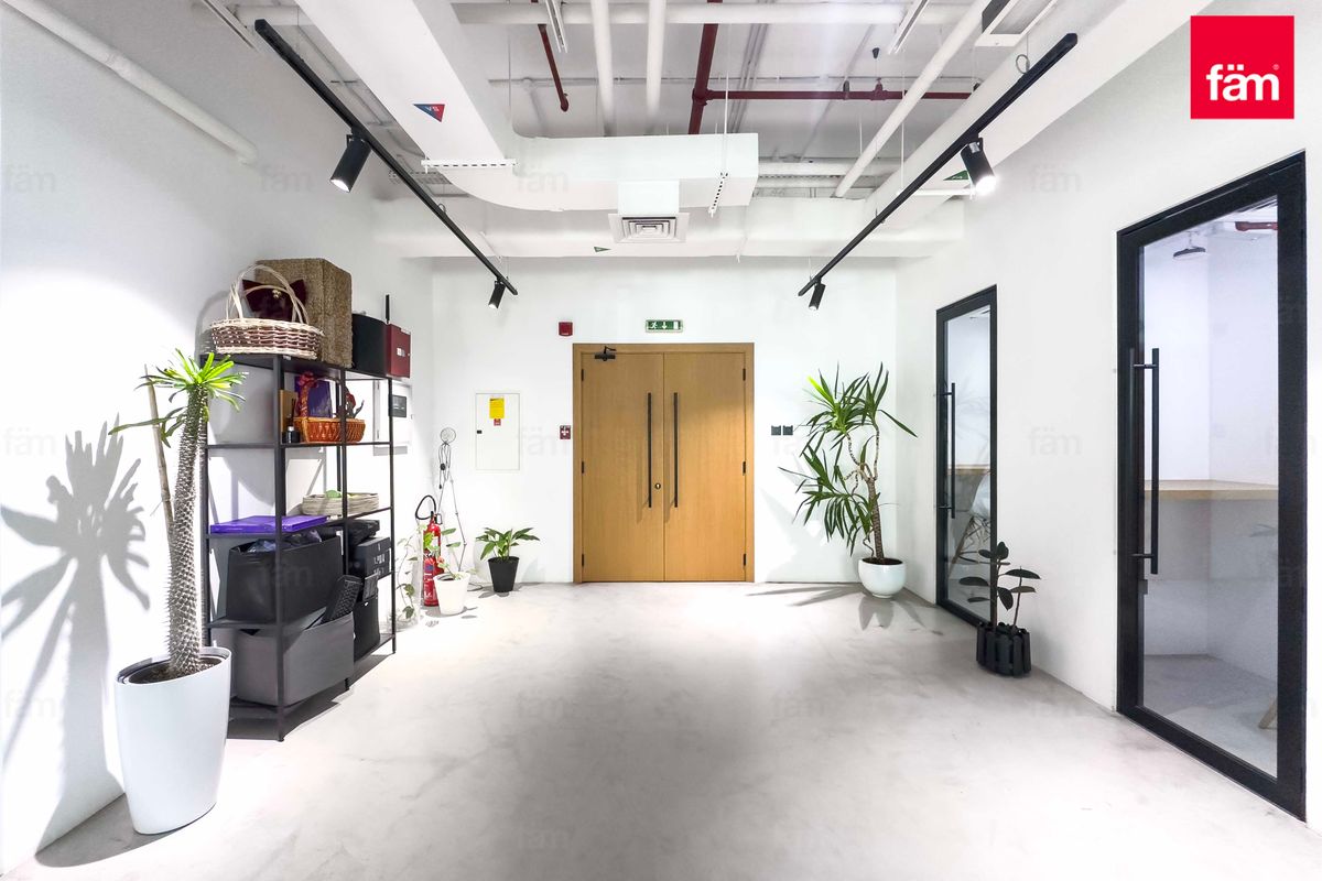 Fully Fitted | Good Layout | 35 Parkings-16